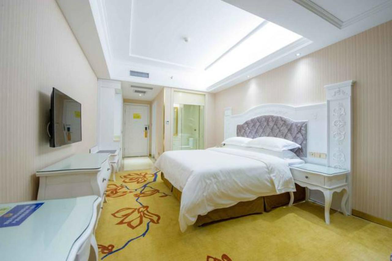 Vienna Hotel Guilin Mixc Mall Екстериор снимка