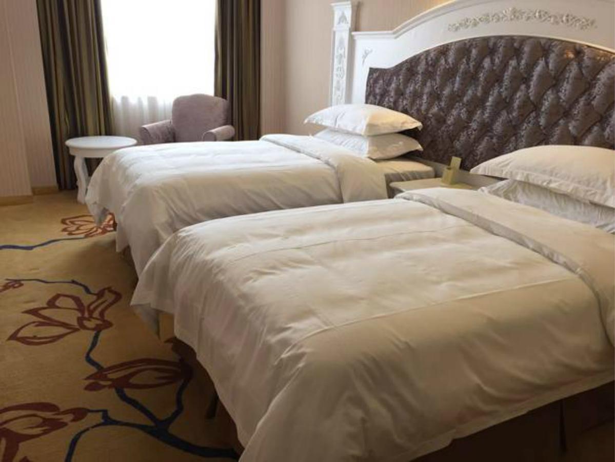 Vienna Hotel Guilin Mixc Mall Екстериор снимка